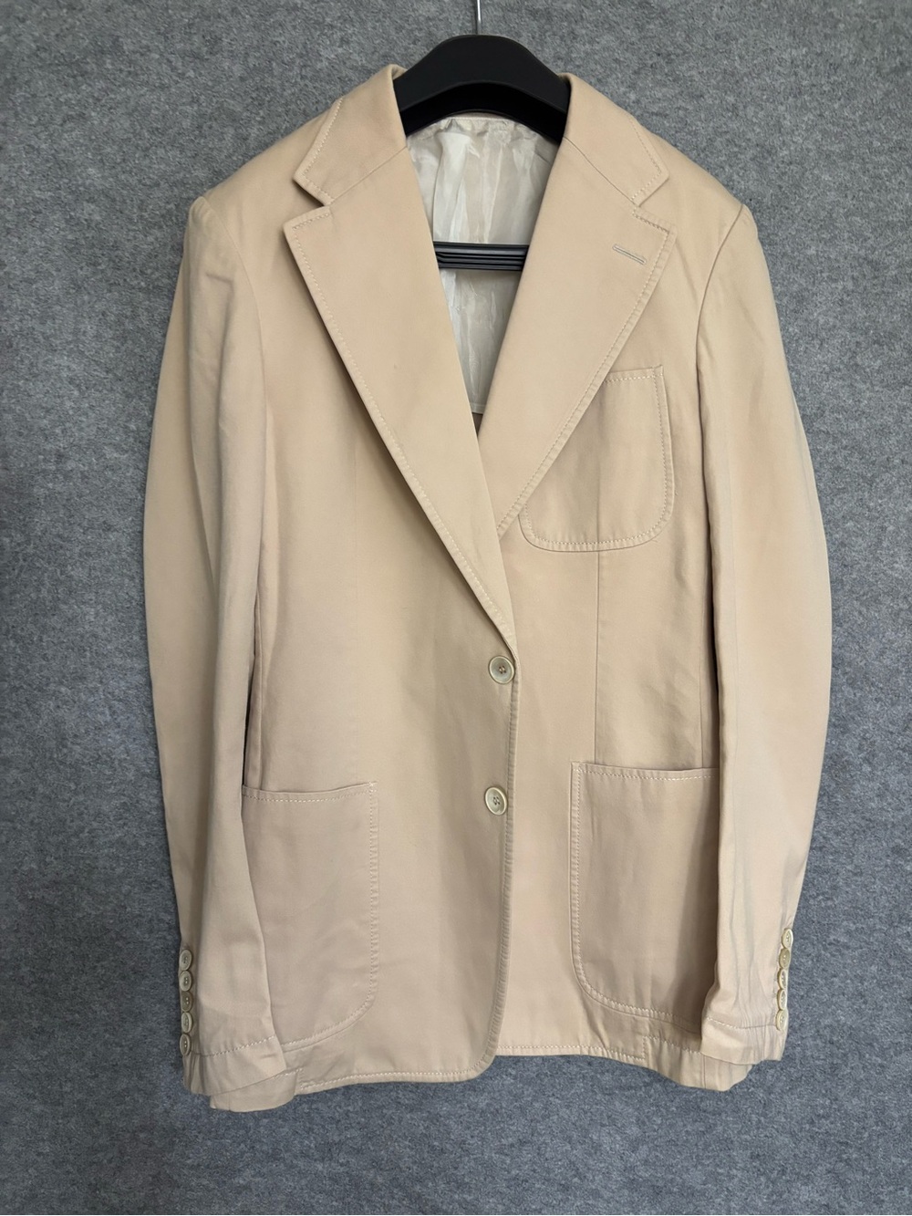 Gucci Beige Blazer